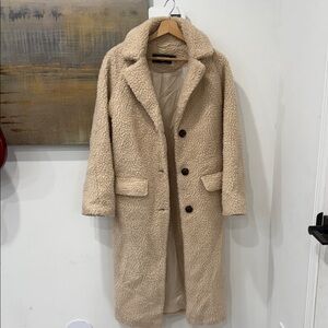 Covent Garden’s Women's Cream Teddy Coat